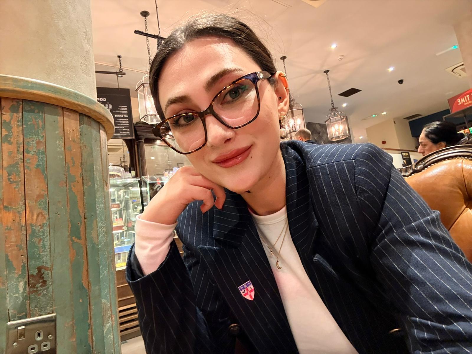 Psikolog Buse Aydın